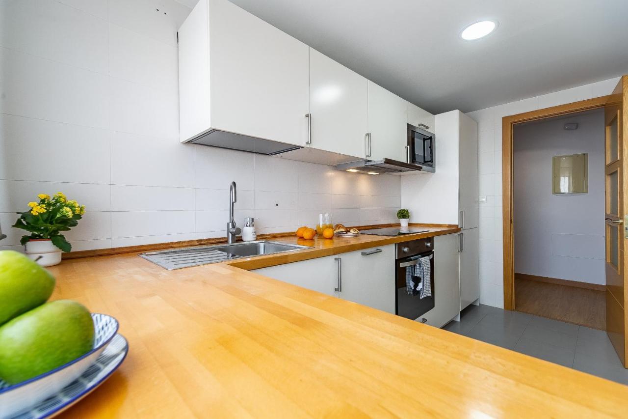 Modern Beach Apartment Valparaiso With Parking Málaga Dış mekan fotoğraf