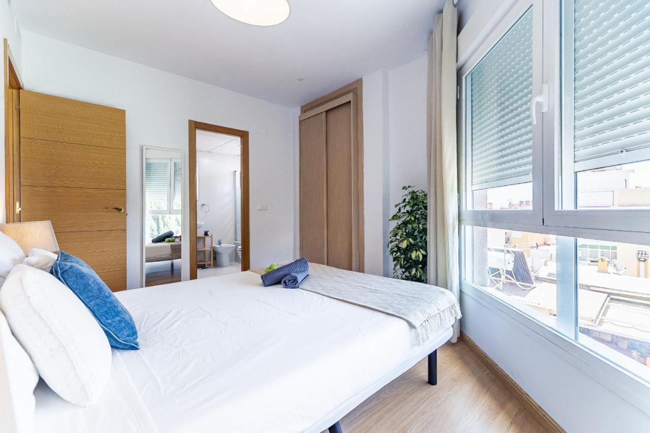 Modern Beach Apartment Valparaiso With Parking Málaga Dış mekan fotoğraf