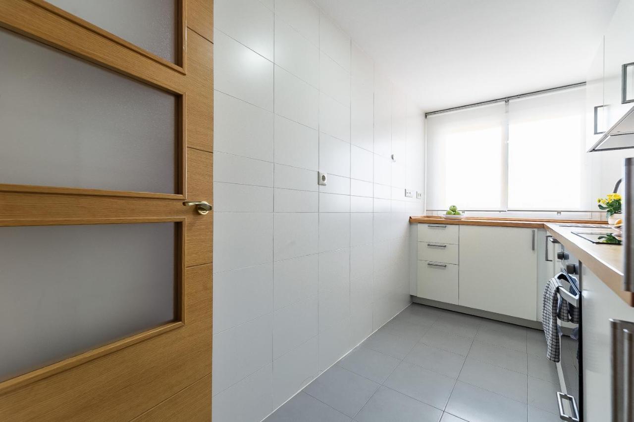 Modern Beach Apartment Valparaiso With Parking Málaga Dış mekan fotoğraf